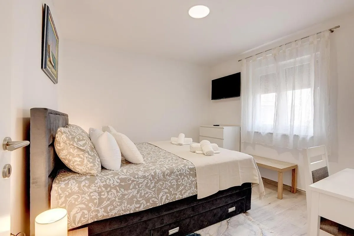Apartment Jagoda Medulin